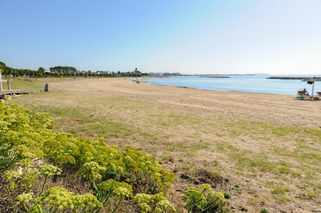 Casa Del Dorado Playa Cambrils Villa Kültér fotó