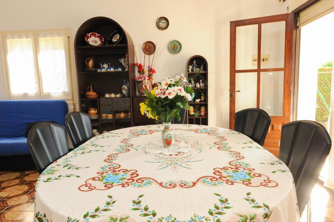 Casa Del Dorado Playa Cambrils Villa Kültér fotó